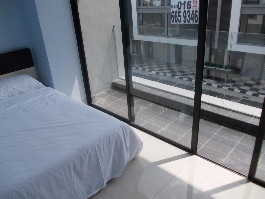 Dream Inn Hotel Bandar Mahkota Cheras Стая снимка